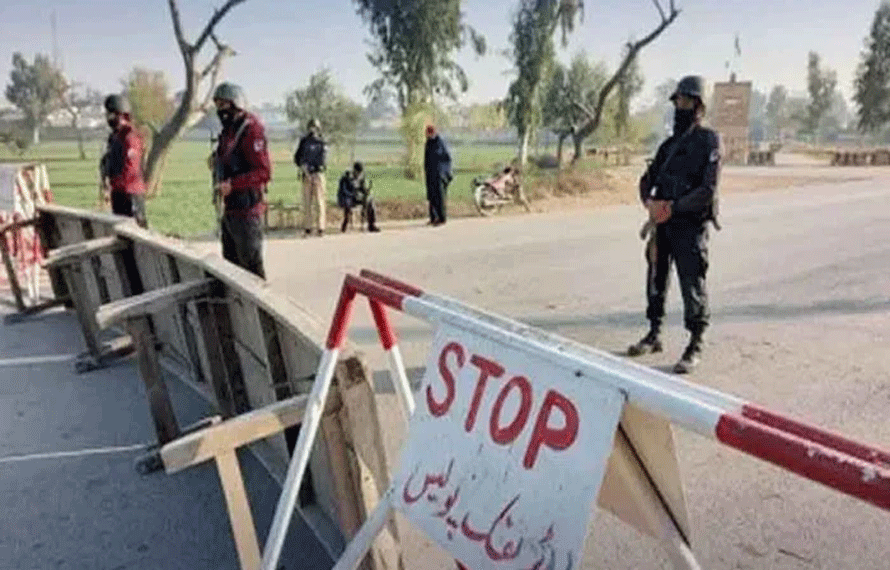 بنوں میں بڑا آپریشن، 10 کلو وزنی بم ناکارہ، 8 دہشتگرد ہلاک