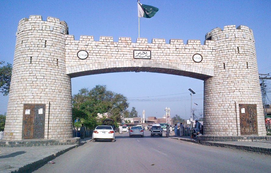 کفایت شعاری مہم پر سوالیہ نشان! سرکاری گاڑیوں کے غلط استعمال پر کریک ڈاؤن، افسران کی دوڑیں لگ گئیں