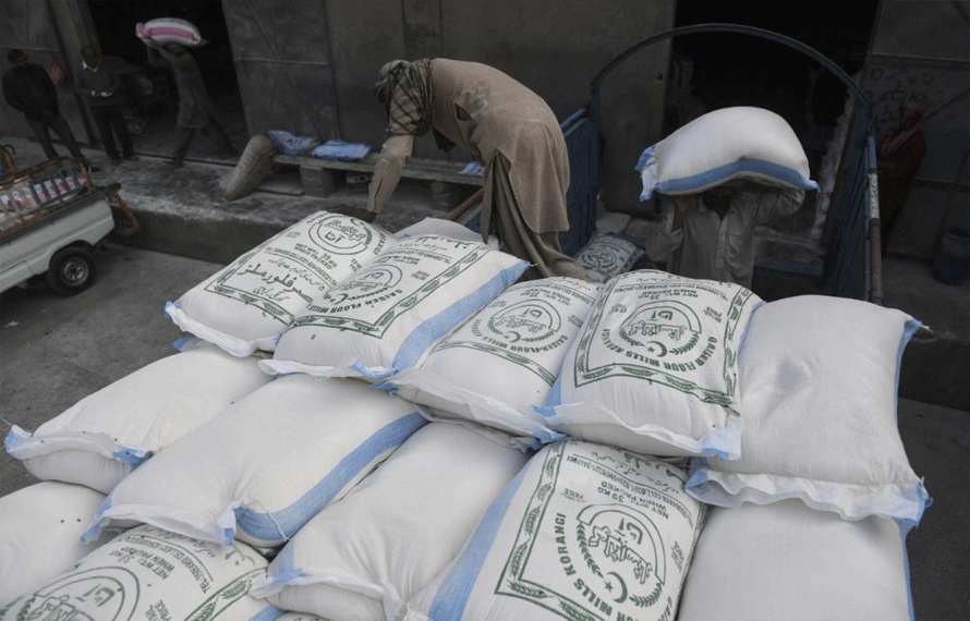 وفاقی حکومت کا بڑا فیصلہ،خیبر پختونخوا میں آٹے اور گندم کی بلا تعطل سپلائی یقینی بنانے کی ہدایت