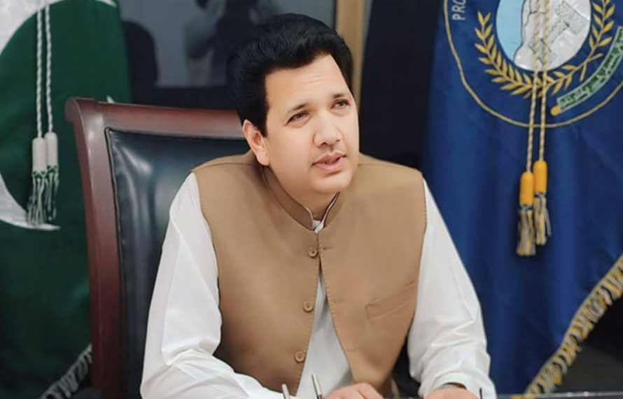 اسمبلی میں باہر کے بندے کو لا کر نعرے لگوانے کی مذمت کرتے ہیں،اپوزیشن لیڈرڈاکٹرعباد