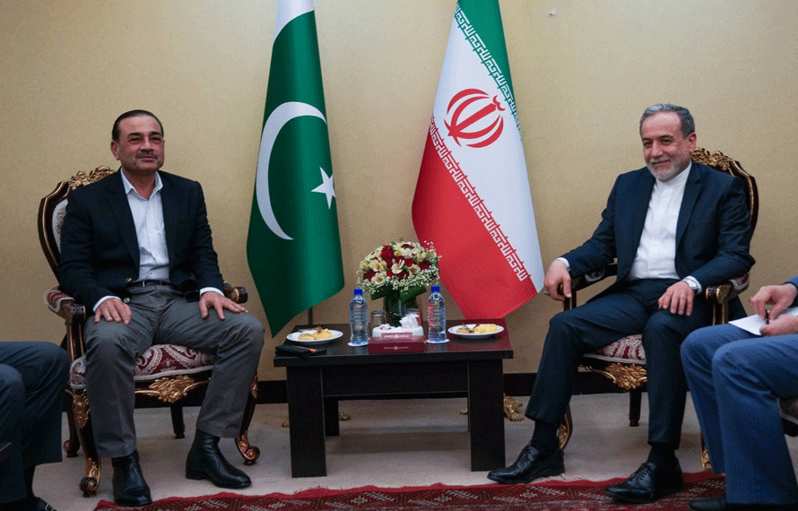 فیلڈ مارشل سید عاصم منیر کی ایرانی وزیر خارجہ عباس عراقچی سے ملاقات