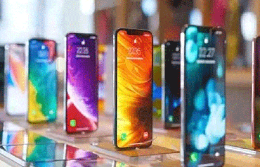 موبائل فونز مزید مہنگے ہونیوالے ہیں؟ بڑی وجہ نے صارفین کو پریشان کر دیا