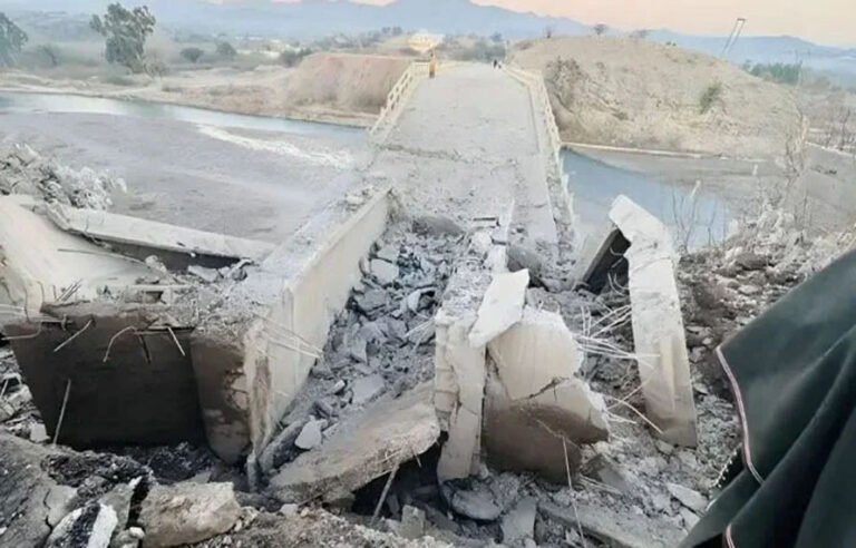 بنوں میں تخریب کاری کی بڑی واردات، ریڑہ پل کو بارودی مواد سے اڑا دیا گیا