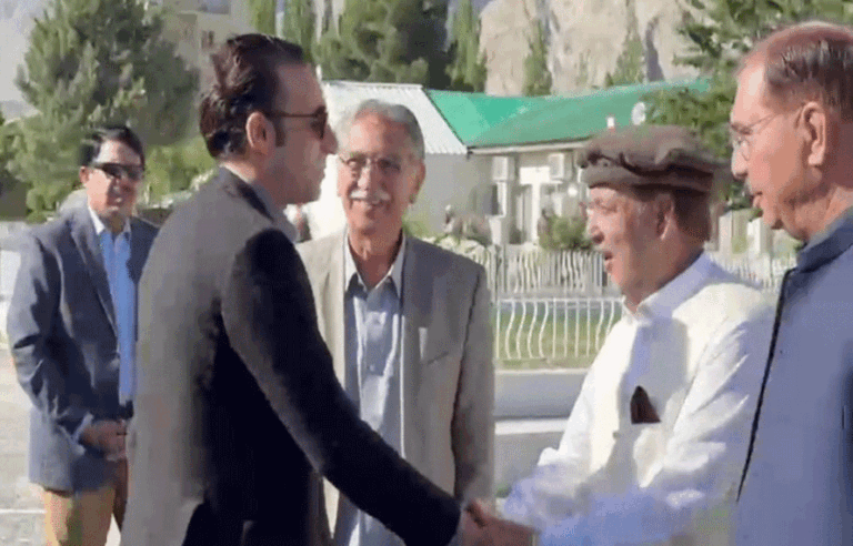 گلگت بلتستان انتخابی مہم کے سلسلے میں بلاول بھٹو سکردو پہنچ گئے،شاندار استقبال