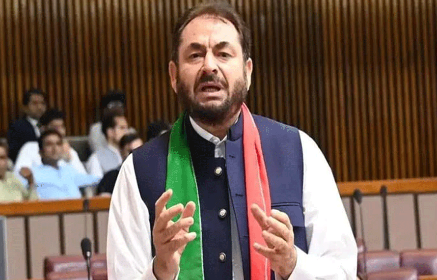 قومی اسمبلی میں بڑا ایکشن!اسپیکر نے اقبال آفریدی کو معطل کر دیا،وجہ کیابنی؟ تفصیلات سامنے آگئیں