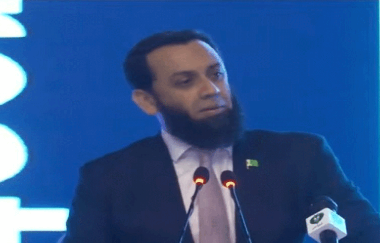 جنید اکبر کے بیان پر وزیر اطلاعات کا سخت ردعمل