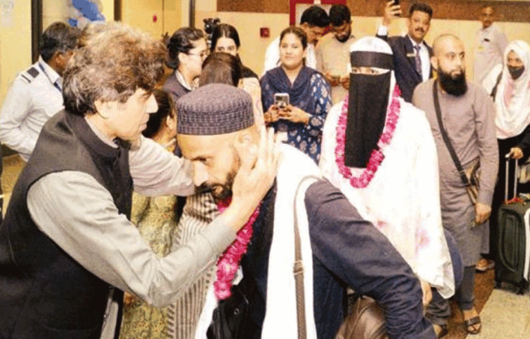 حجاج کرام کی واپسی جاری، اب تک کتنے ہزار وطن پہنچ گئے؟ اہم تفصیلات سامنے آگئیں