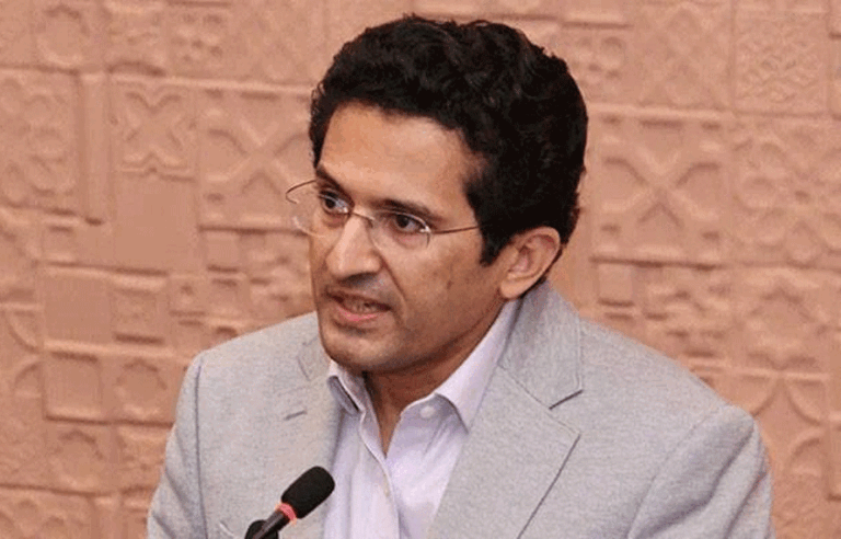 پیٹرول سستا ہوگا یا نہیں؟ وزیر پیٹرولیم نے بالآخر عوام کو بڑی خوشخبری سنا دی