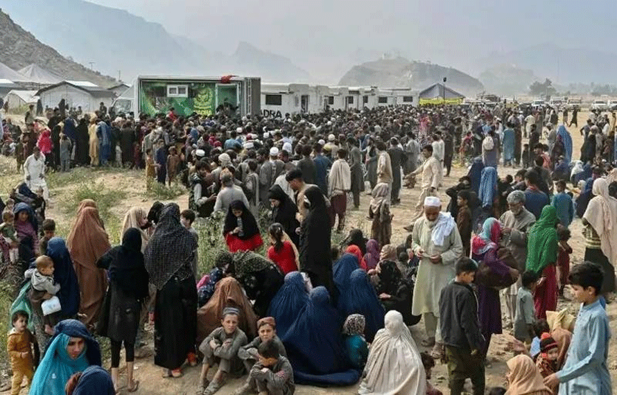 ڈیڈلائن ختم ہوتے ہی طورخم بارڈر پر بڑا اقدام، 3790 افغان شہری اپنے ملک روانہ