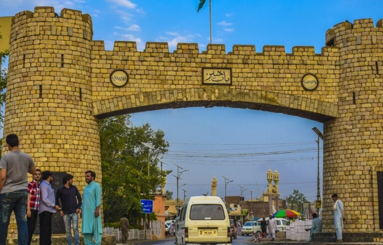 غیر ملکی مالی معاونت کے منصوبوں میں بے ضابطگیاں: قائمہ کمیٹی کا خیبر پختونخوا روڈز پروجیکٹ کی تحقیقات اور مساوی خریداری کے جائزے کا حکم