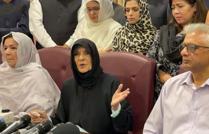 ڈاکٹر عظمیٰ خان نے عمران خان کی صحت سے متعلق تمام خدشات مسترد کردیئے
