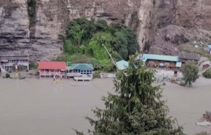 نیپال میں بارشوں کی تباہ کاریاں، خوفناک مناظر سامنے آگئے