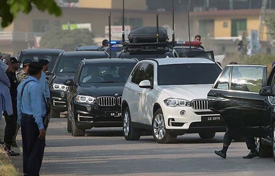 وفاقی حکومت کا 45 بلٹ پروف گاڑیاں خریدنے کا فیصلہ