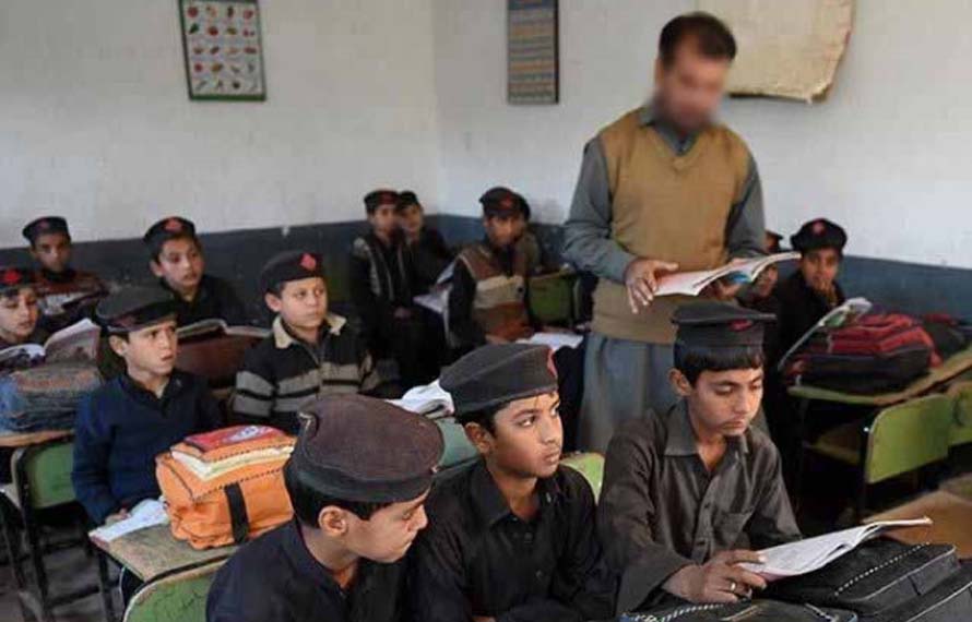 تعلیمی سرگرمیاں معطل، کن اضلاع میں آج سکول بند رہیں گے؟