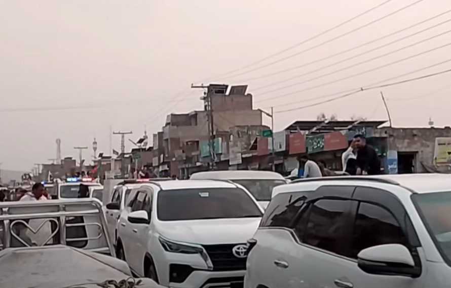 پارٹی قیادت کی عدم دلچسپی ، انتشاری مارچ ناکامی سے دوچار