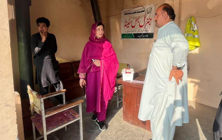 اے اے سی لاہور کا بس سٹینڈ لاہورکا دورہ،مسافروں کو ریلیف کا عزم!،عوام کا خوشی کا اظہار